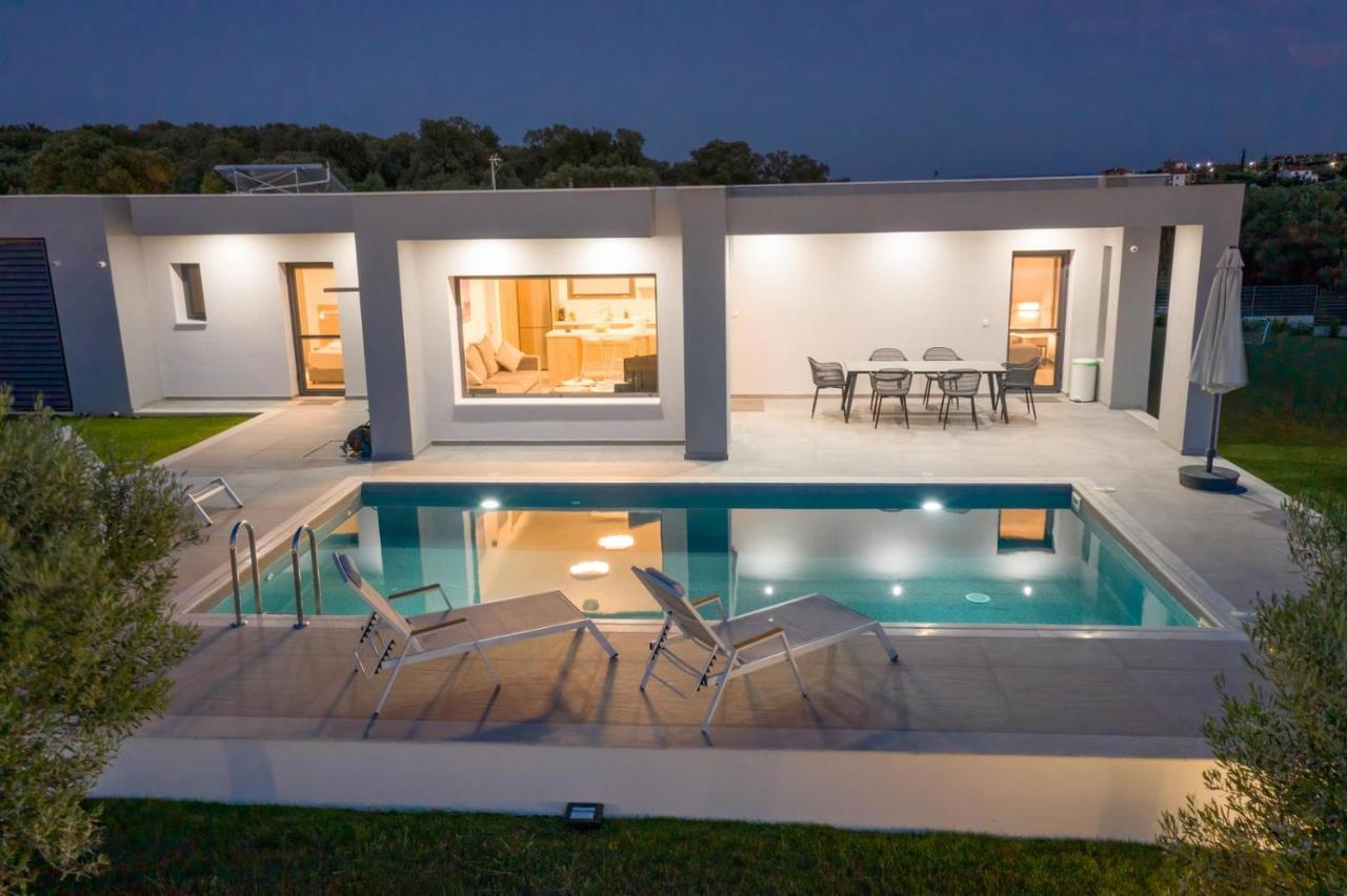 Merelia Luxury Villas - Halkidiki Nea Moudania Buitenkant foto